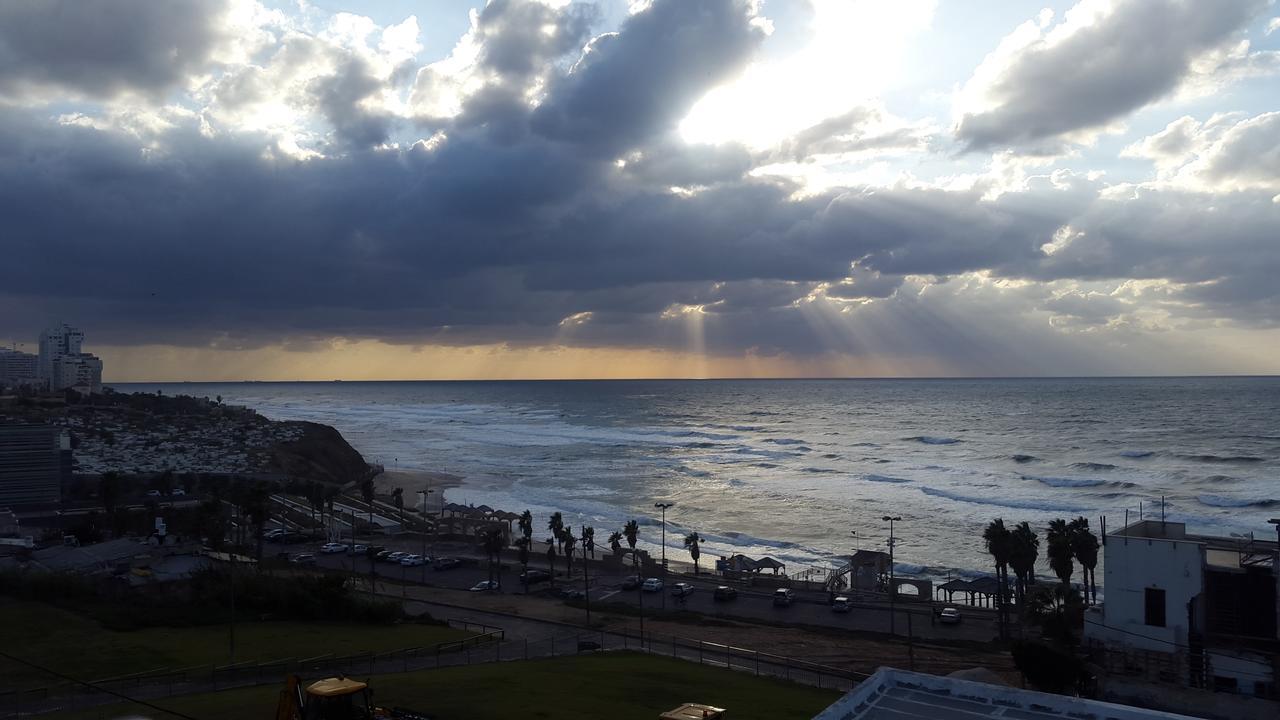 Ferienwohnung Jaffa Family Penthouse, Sea Front , 3Br, 2Ba, Tel Aviv-Jaffa Exterior foto